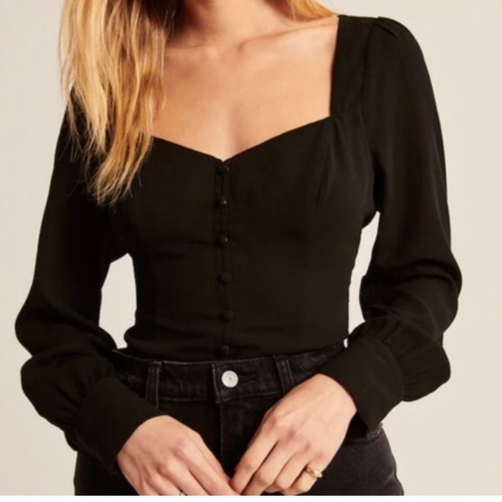 Abercrombie & Fitch Black Square-Neck Button-Up Blouse